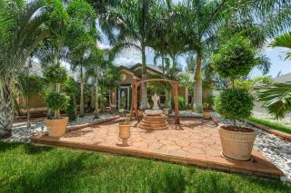 Private Waterfront Villa Heated Pool Pool Table Villa Heat Wave - Roelens Vacations - Cape Coral - 7