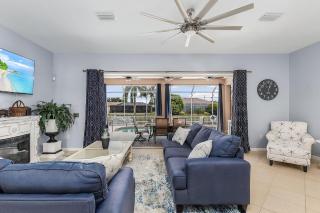 Waterfront Paradise with Heated Pool, Kayaks, & Game Room Villa Cape Paradise Roelens Vacations - Cape Coral - 2