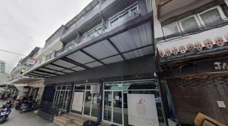 The Little Pig Sukhumvit - 9