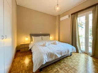Riankour Central 90sqm apt in Panormou - Atene - 3