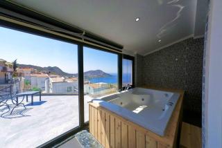 Centrally located Luxury Villa: Alesta - 6