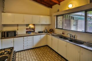 One Jack Powell House- Classic family home steps away from the beach - 1