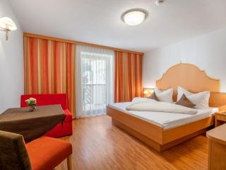 Apartment Rosa-2 by Interhome - 7