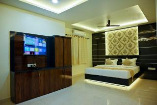 Hotel Golden Bliss - Bhopal - 4