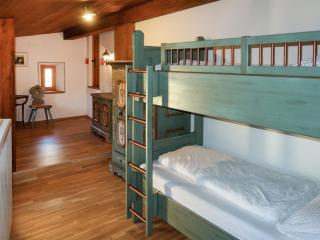 Apartment Burg Biedenegg- Niedermontani by Interhome - Fliess - 2