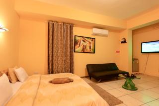 Tills at Vienna Hotel - 2