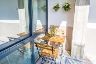 Sea & Wave Jara Boutique Apartment - Malaga - 0
