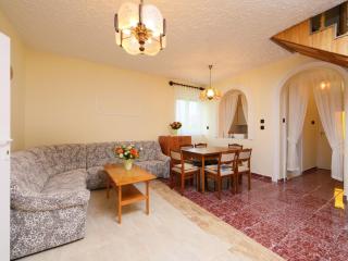 Apartment Daisy 1 by Interhome - Balatonmáriafürdő - 6