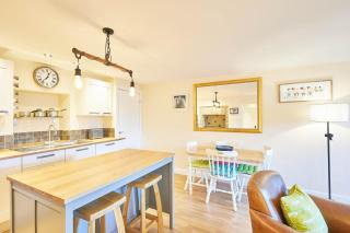 Host & Stay - The Old Dairy - Masham - 2