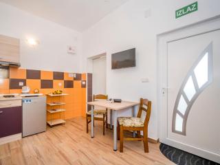 Apartment B&B-1 by Interhome - 8