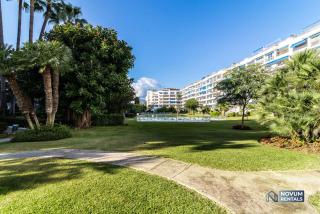Modern Apartment in the Heart of Puerto Banús - Marbella - 6