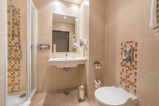 Qubus Hotel Kielce - 9