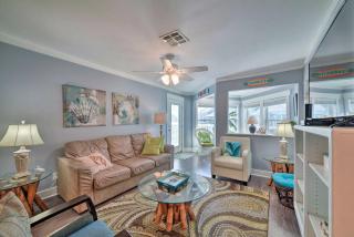 Beachfront Condo in Port Aransas Pets Stay Free - 4