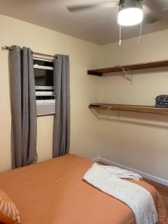 Warm and Comfy Antioch Cottage, close to everything - Antioch - 2