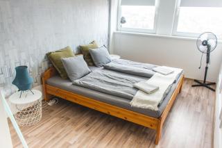 Panorama View Budget Apartment - Veszprém - 5