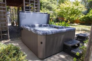 Villa Mimosa Hot Tub Fire Table BBQ Walk to River Dog Friendly - Guerneville - 6
