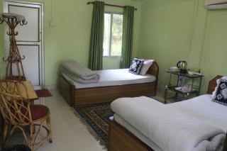 Shuklaphanta Jungle Cottage - Bahāsi - 8