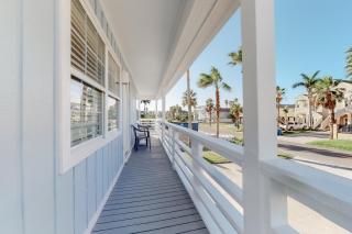 Lazy Seagull Beach House - South Padre Island - 2