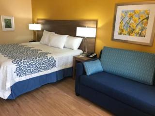Days Inn by Wyndham Batesville - Batesville - 4