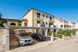 Roko Apartment - Charme Holidays - 3