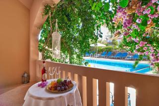 Solon Apartments - 1