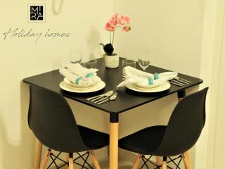 Mira Holiday Homes - New studio in Hayat Boulevard - Town Square - Gym & Pool - 5