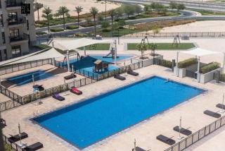 Mira Holiday Homes - New studio in Hayat Boulevard - Town Square - Gym & Pool - 1