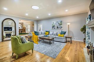 Hilltop Marietta Apt with Custom Design and Decor! - 6