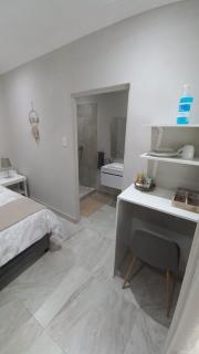 Guest house on Gillian Unit 4 - 3