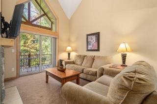 Gull Lake All-Season Getaway with Private Deck - 2