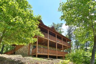 Smoky Mountain Majesty - Sevierville - 0