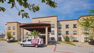 Best Western PLUS Austin Airport Inn & Suites - Austin - 4