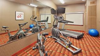Best Western PLUS Austin Airport Inn & Suites - Austin - 3