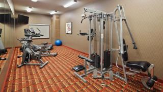 Best Western PLUS Austin Airport Inn & Suites - Austin - 2