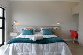 The Whale and Waddler - 3