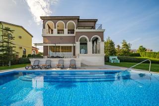 Lighthouse Luxe Estate Apart & Villas - Baltschik - 9