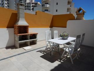 Vila Magna near The Strip with BBQ, AC, Balcony, Parking, 4 TVs and Free wifi - Albufeira - 9