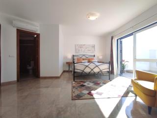 Vila Magna near The Strip with BBQ, AC, Balcony, Parking, 4 TVs and Free wifi - Albufeira - 7