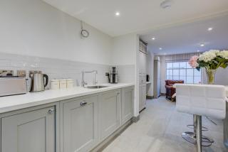 Victoria Belgravia Townhouse - 1