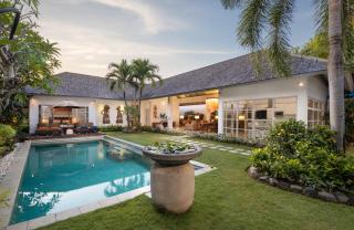 2BR Private Villa Seminyak, Villa Kiran One - Seminyak - 3