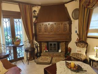 British Wood 'n Stone House - Tessalónica - 1