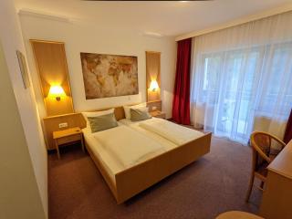 Hotel Saaletalstuben - Gräfendorf - 4