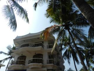 Bluesea Beach Resort - Candolim - 3