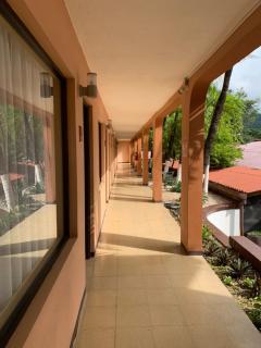 Coco Beach Hotel - Coco - 8