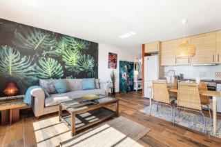 The Colors House, 636 sea view & 513 garden view - 0