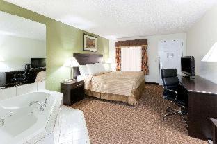 Super 8 by Wyndham Decatur/Dntn/Atlanta Area - Decatur - 4