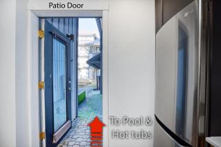 Luxury and Modern Studio at Blackcomb base - 9