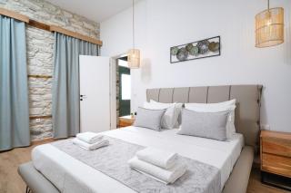Hibiscus Villa - Theologos - 8