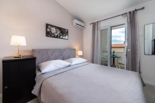 Apartments Divna - Baška Voda - 0