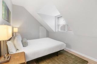 4BR Classy & Radiant Apt in Wicker Park - Blackhawk 3F - Chicago - 1